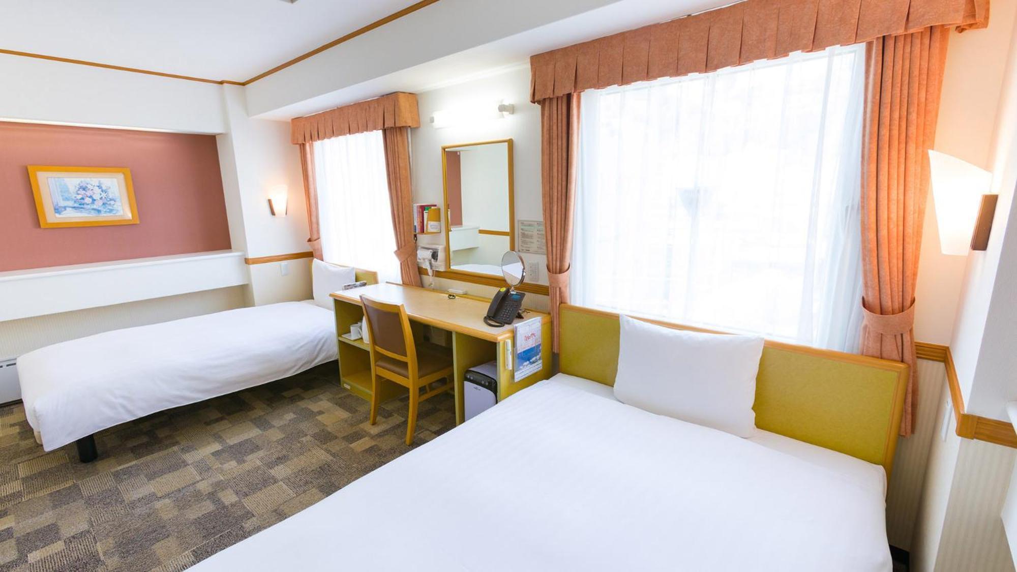 Toyoko Inn Higashi-Hiroshima Saijo Ekimae Dış mekan fotoğraf
